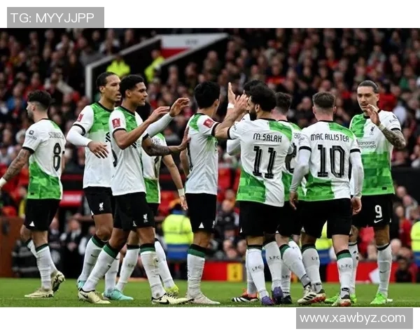 英超争冠白热化曼城曼联仅差3分枪手领跑群雄逐鹿局面引人关注 英超争冠白热化曼城曼联仅差3分枪手领跑群雄逐鹿局面引人关注