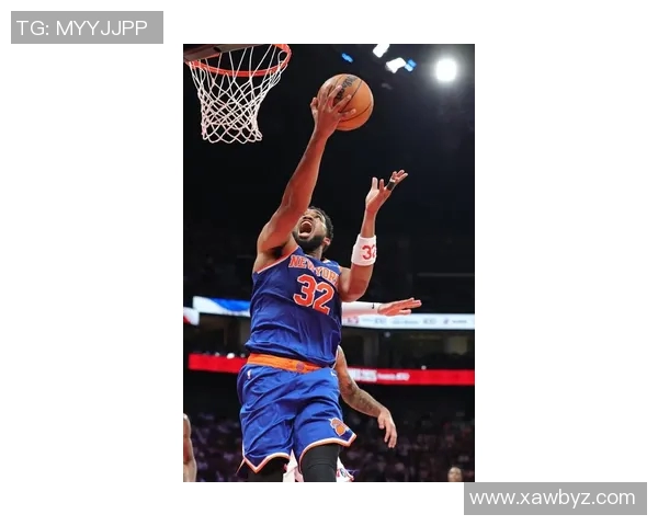 季前赛首战尼克斯半场领先76人10分马克西与唐斯表现抢眼