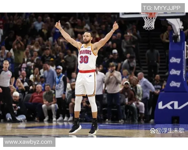 三球半场表现惨淡仅得5分正负值低至21引发热议 三球半场表现惨淡仅得5分正负值低至21引发热议