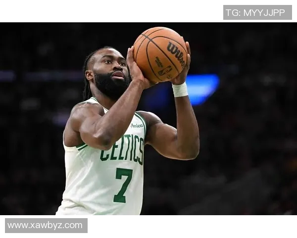 新的受害者曝光杰伦布朗发际线粉再引热议霍兰肩膀黑色伤痕引关注 新的受害者曝光杰伦布朗发际线粉再引热议霍兰肩膀黑色伤痕引关注