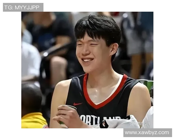 开拓者媒体人杨瀚森直言球队前景堪忧克罗宁的眼光令人失望