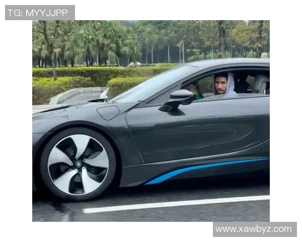 巴黎FC队长暖心回应对手球迷视线受阻私信送票再邀观赛