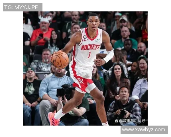 范弗里特称赞阿门打控卫表现逐渐提升适应能力显著增强