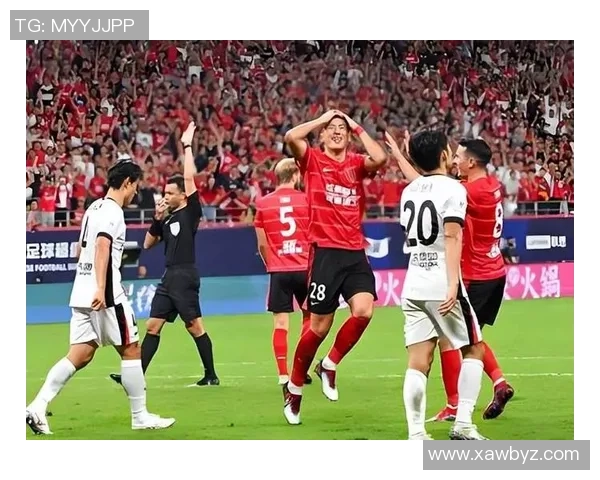 蓉城球迷首轮挑衅河南遭三杀官方公开谴责引发热议