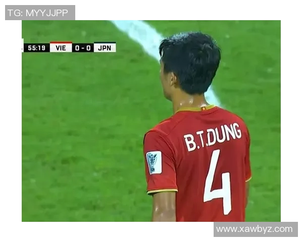 前裁判解析廷伯点球争议：身体接触延续至禁区上半身犯规更易被识别