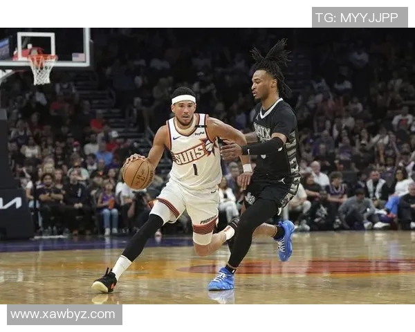 布克谈球队连败心态称更衣室氛围积极向上